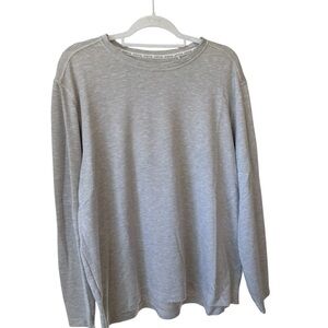 Orvis Men's Long-Sleeve Crewneck Shirt in Light Gray